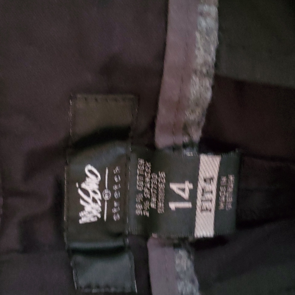 Dress pants - Picture 3 of 4